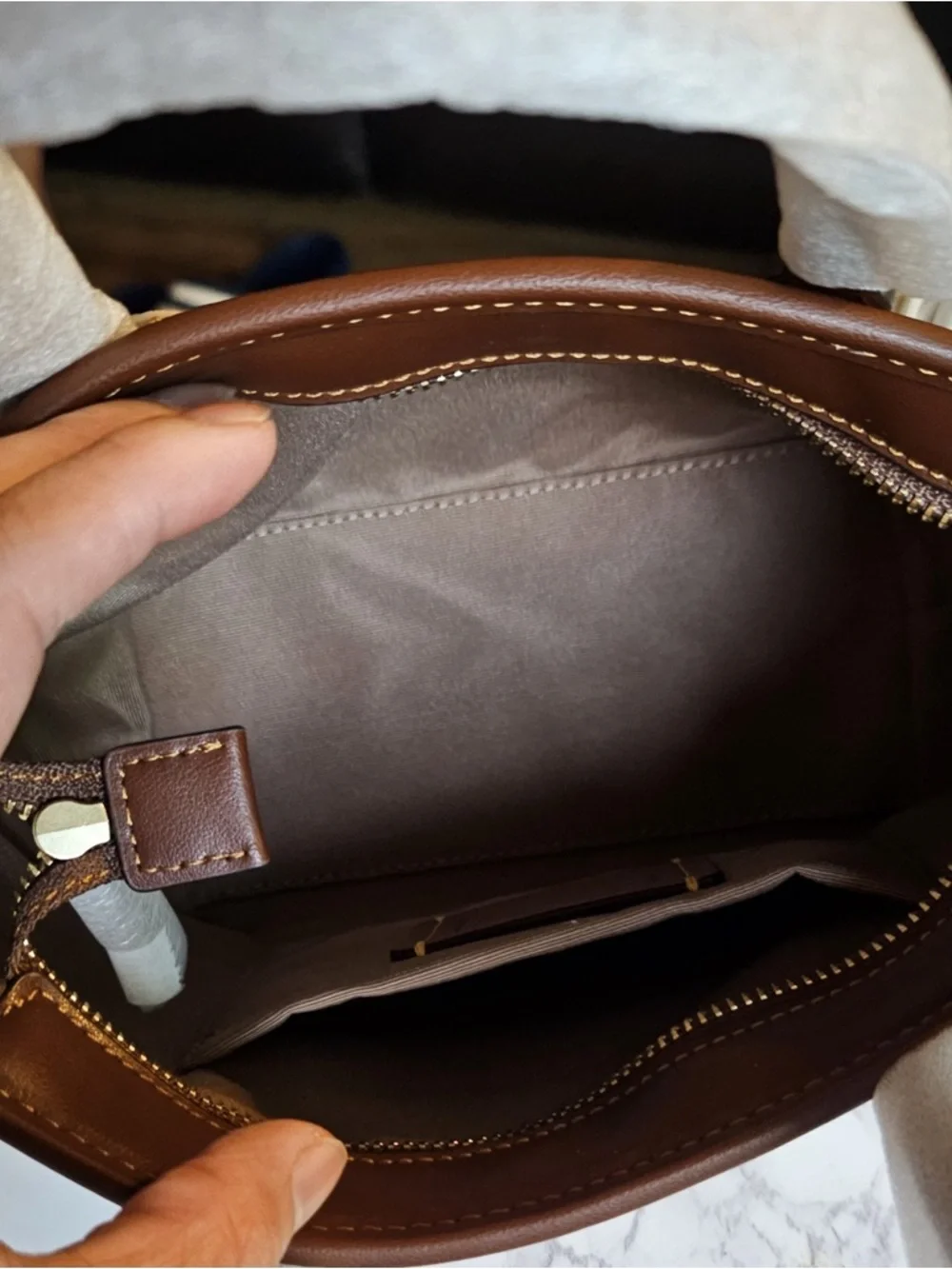 NWT Coach X Peanuts City Mini Tote Bag Signature Canvas With Snoopy Print CBS83 - Picture 4 of 6